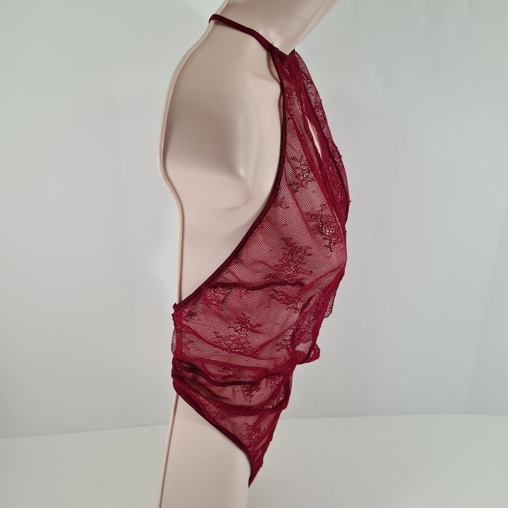 Victoria's Secret Keyhole Chantilly Lace Teddy Burgundy Size XL - Picture 4 of 10
